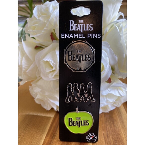 NEW! The Beatles Pins Set 3 Pins In Set Brand New Rock n Roll Jewelry - Picture 1 of 4